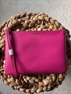 Kate Spade hot pink wristlet